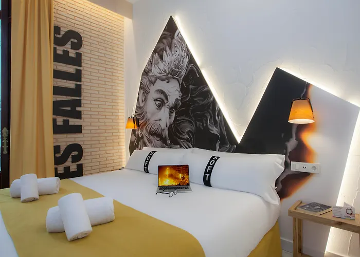 Casual Socarrat Valencia - Adults Only